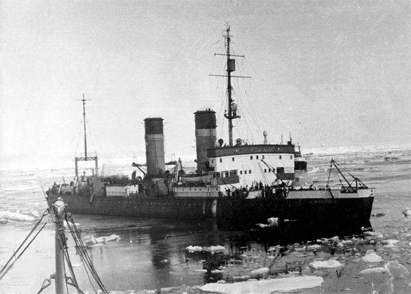 Адмирал Макаров (1) (В.Молотов)