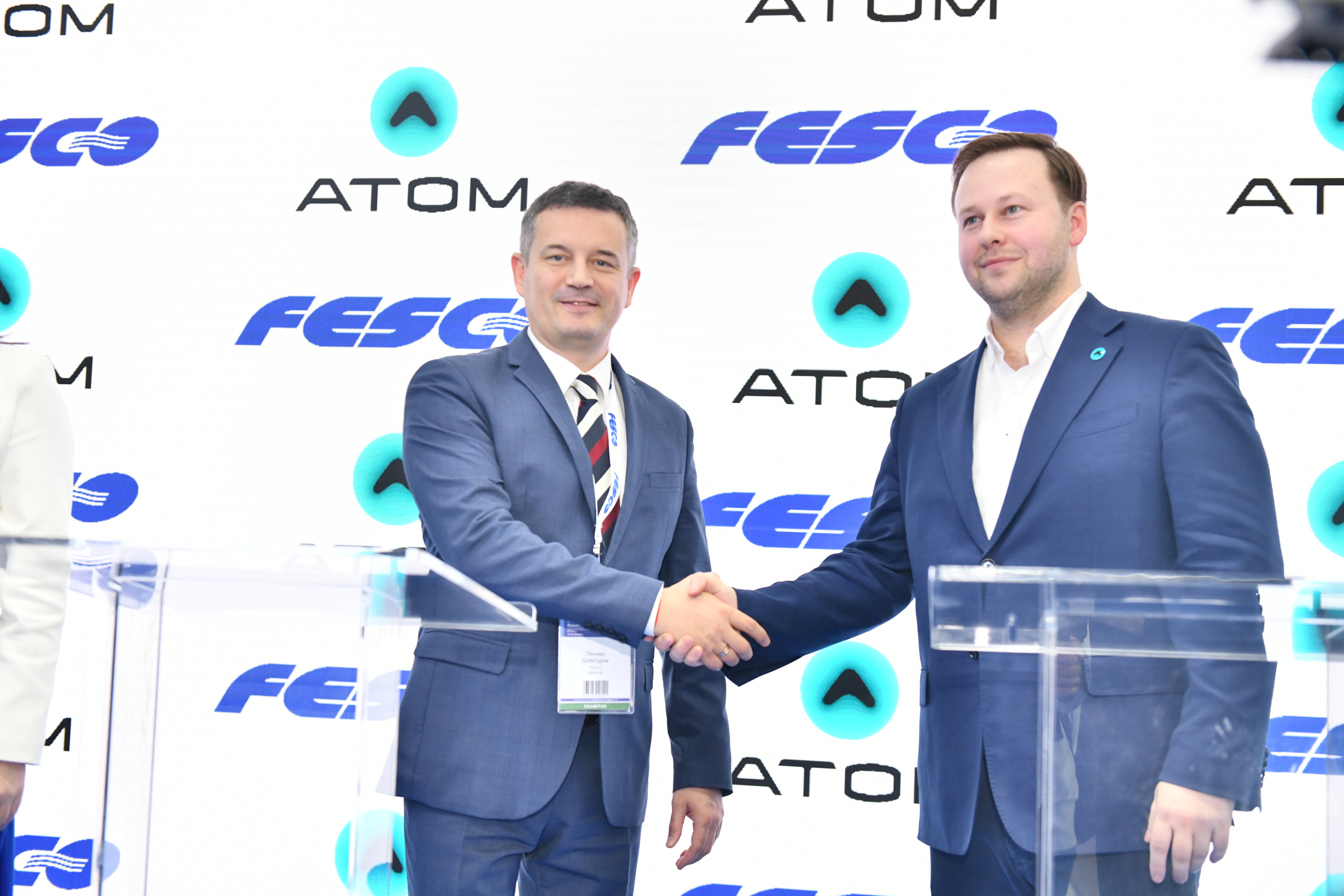 FESCO займется поставками комплектующих для первого российского серийного электромобиля Атом
