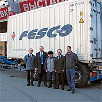 Транспортная группа FESCO совместно с ОАО «РЖД» организовали перевозку знаменитого мамонтёнка Юка из Владивостока в Москву на фестиваль Русского географического общества.