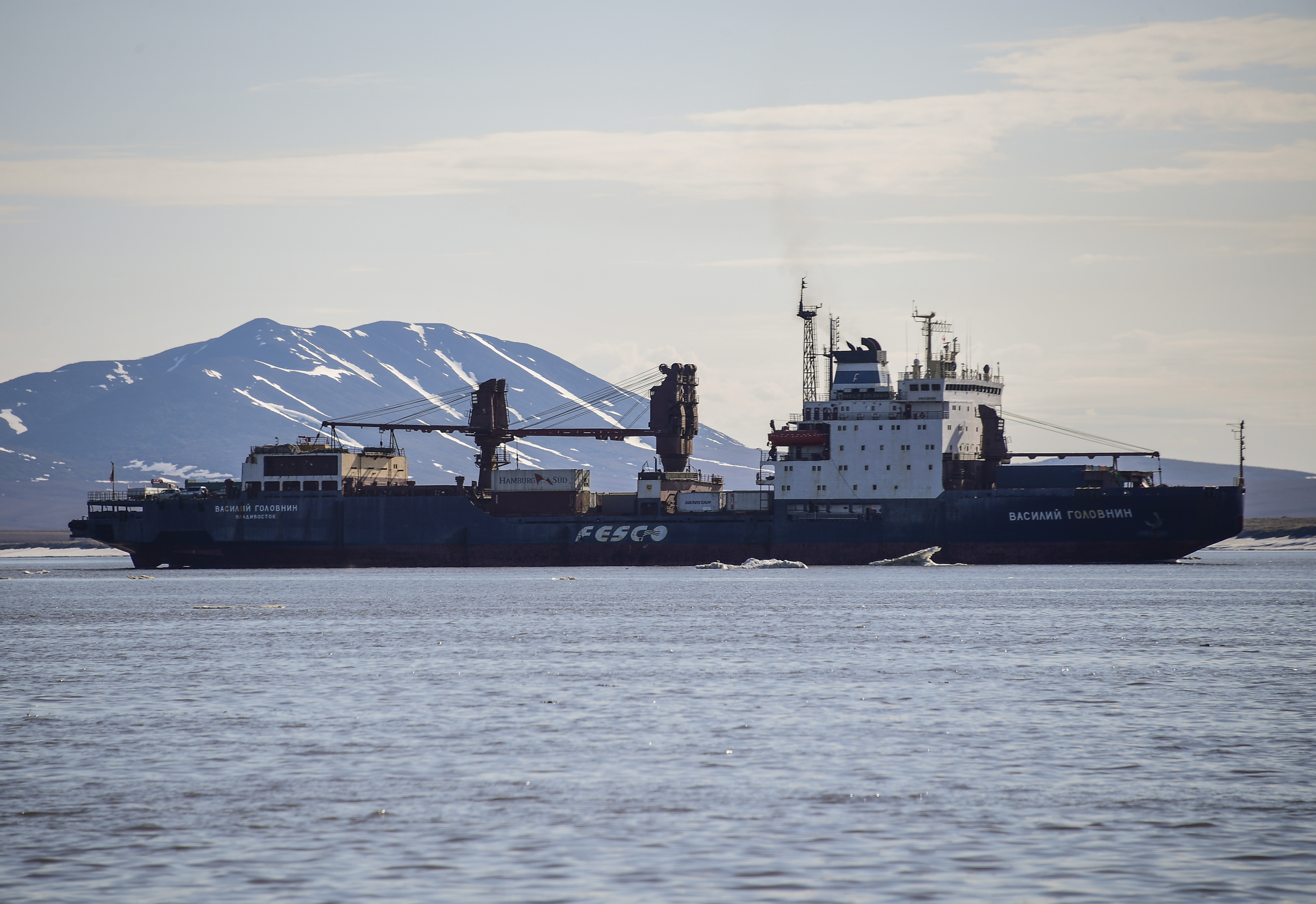FESCO в рамках северного завоза доставила 157 тысяч тонн грузов в районы Крайнего Севера