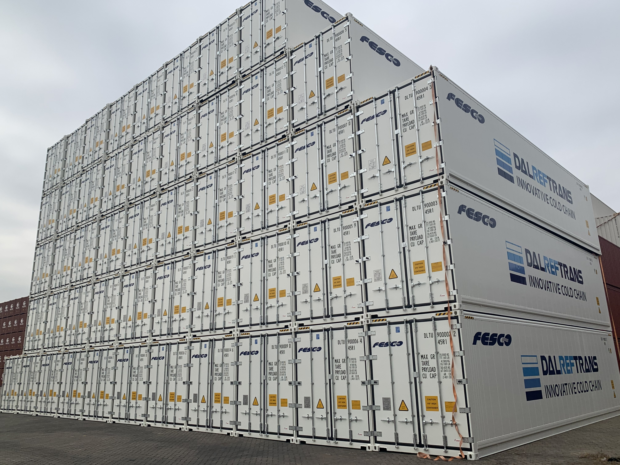 FESCO приобрела новые рефконтейнеры повышенной вместимости