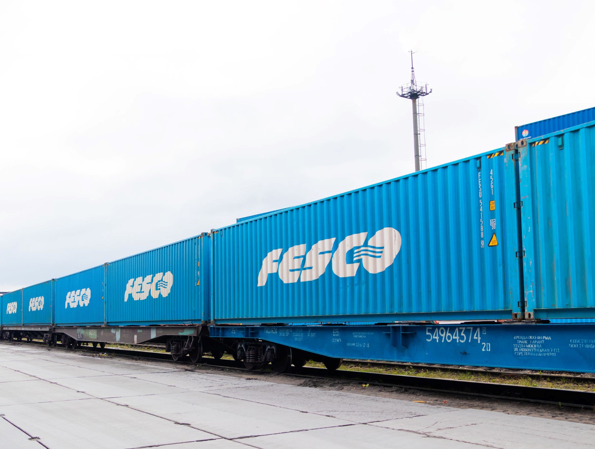 FESCO доставила первую партию вьетнамских автомобилей в Казахстан через Владивосток FESCO доставила первую партию вьетнамских автомобилей в Казахстан через Владивосток