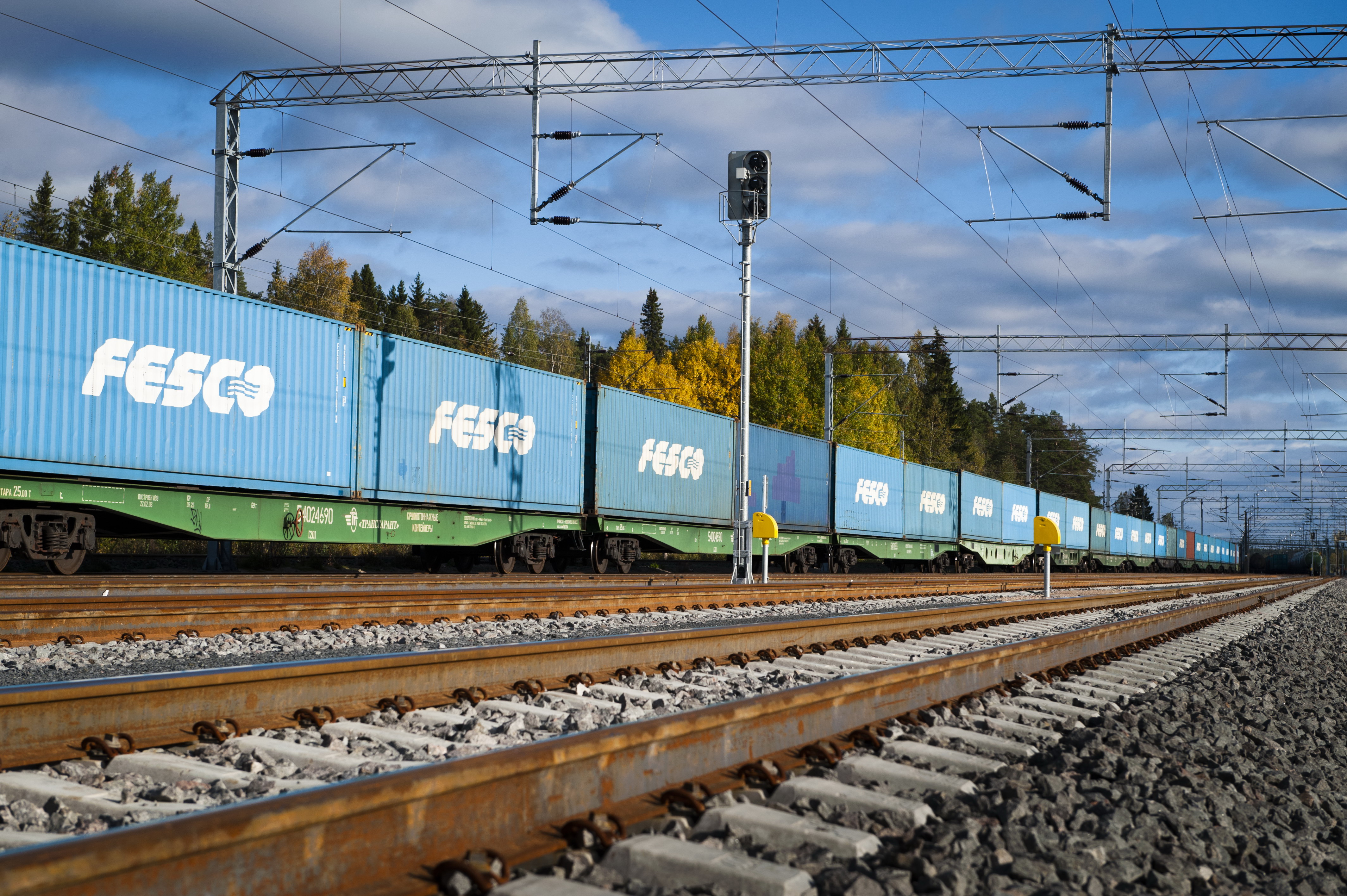 Регулярный поезд FESCO из Владивостока в Москву за 9 лет работы совершил 3000 рейсов и перевез 400 тыс. TEU