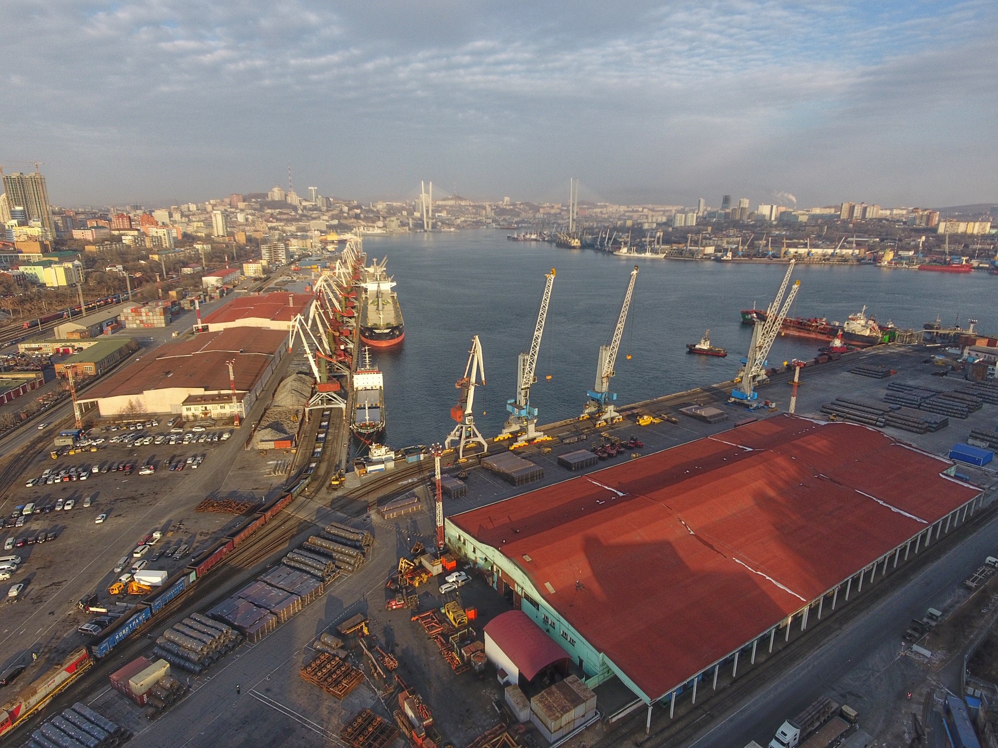 Пять новых кранов пополнят парк техники ВМТП в 2020 году Пять новых кранов пополнят парк техники ВМТП в 2020 году