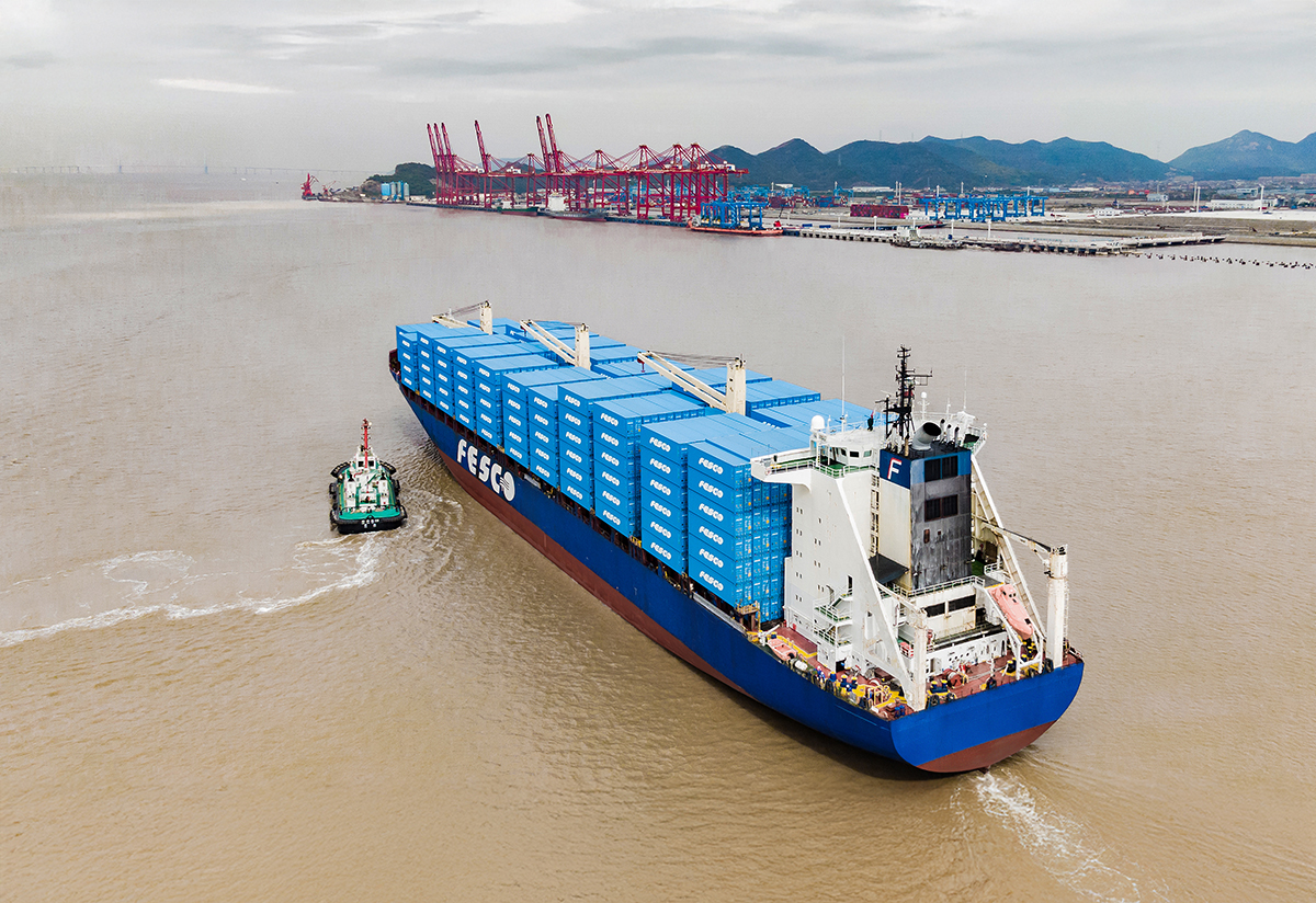 FESCO включила заход в порт Циньчжоу на сервисе FCDL-1 между Владивостоком и Китаем