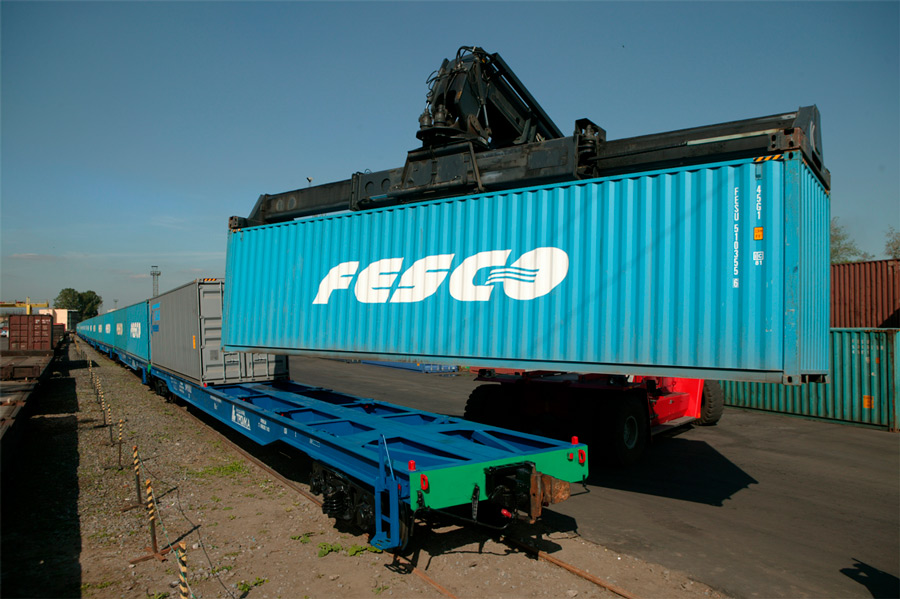 FESCO и «РЖД Логистика» в рамках сервиса Trans-Siberian LandBridge расширяют номенклатуру перевозимых грузов из стран АТР в Европу FESCO и «РЖД Логистика» в рамках сервиса Trans-Siberian LandBridge расширяют номенклатуру перевозимых грузов из стран АТР в Европу