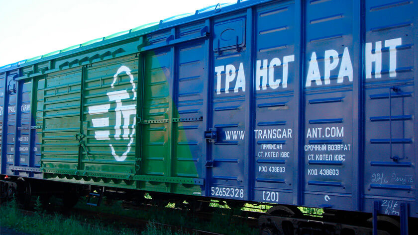 Non-container rail transportation
